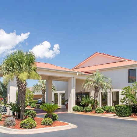 Days Inn & Suites By Wyndham Navarre - Near Beaches Hurlburt Exteriör bild